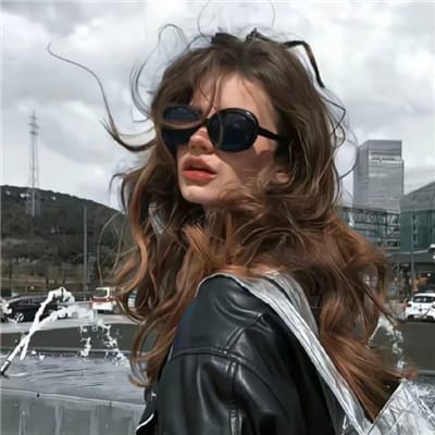 Phạm Lan Chi's avatar
